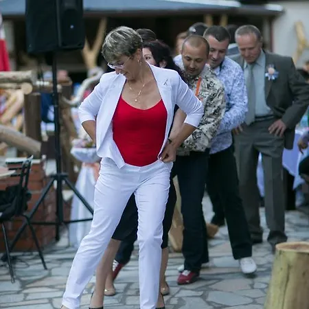 Horlog Castle Πάρκο διακοπών